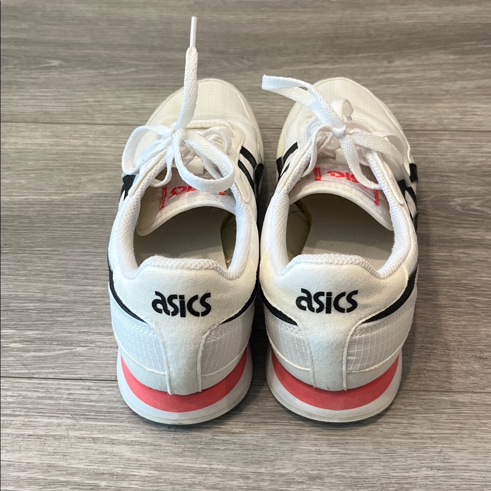 ASICS sneakers W7.5 - Picture 2 of 8